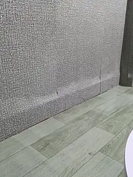 May2k2 online show from April 14, 2026, 2:39 am