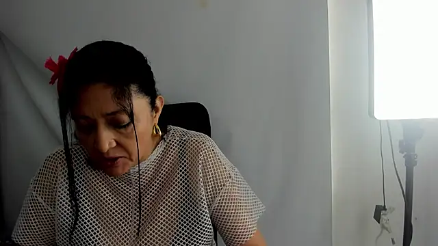 Snapshot of tatis_sofia chatting on February 4, 2026, 1:28 pm tatis sofia online show from February 4, 2026, 1:28 pm