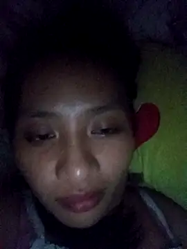 lyn cute18 online show from November 2, 2025, 1:35 pm