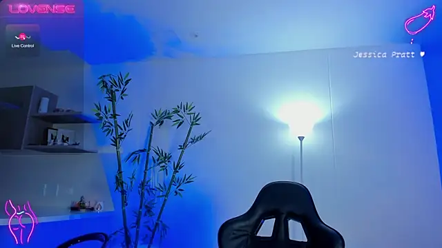 Snapshot of JessicaPratt chatting on January 13, 2025, 11:27 pm JessicaPratt online show from January 13, 2025, 11:27 pm