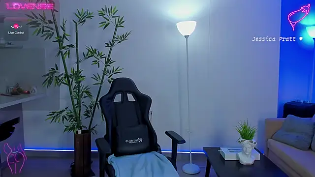 Snapshot of JessicaPratt chatting on January 24, 2025, 9:58 pm JessicaPratt online show from January 24, 2025, 9:58 pm