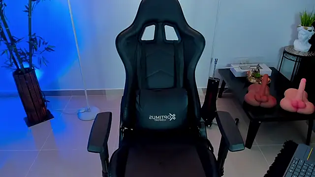 Snapshot of JessicaPratt chatting on March 16, 2025, 11:36 pm JessicaPratt online show from March 16, 2025, 11:36 pm