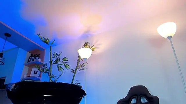 Snapshot of JessicaPratt chatting on March 17, 2025, 9:45 pm JessicaPratt online show from March 17, 2025, 9:45 pm