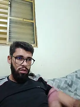 Snapshot of FerrariniHott chatting on November 24, 2025, 7:41 am FerrariniHott online show from November 24, 2025, 7:41 am