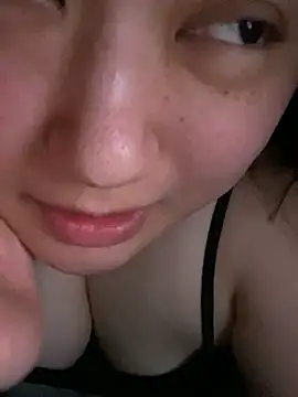 Snapshot of RIHO_riho_01 chatting on May 16, 2026, 6:39 pm RIHO riho 01 online show from May 16, 2026, 6:39 pm