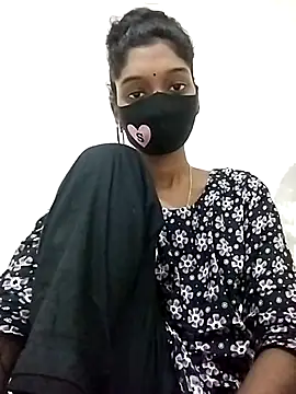 Tushi-10 online show from December 17, 2025, 11:33 pm