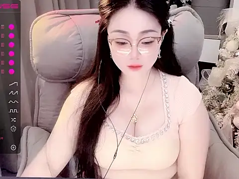 Monica-666888- online show from October 29, 2025, 6:20 pm