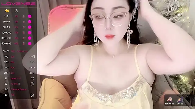 Snapshot of Monica-666888- chatting on June 4, 2026, 4:24 pm Monica-666888- online show from June 4, 2026, 4:24 pm