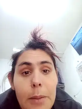 blanca24325 online show from November 1, 2025, 6:54 pm