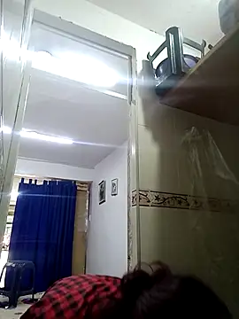 blanca24325 online show from November 14, 2025, 4:38 pm