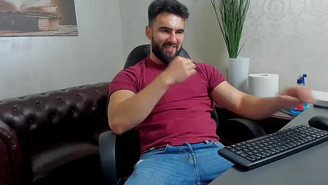 MicahLane online show from October 31, 2025, 5:41 am