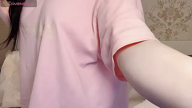 Snapshot of anna-888- chatting on February 13, 2026, 1:18 pm anna-888- online show from February 13, 2026, 1:18 pm