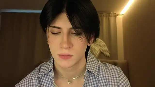 Oliver star boy  online show from April 7, 2026, 2:06 pm