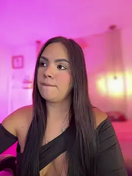 Snapshot of amber_white15 chatting on February 25, 2026, 3:27 am amber white15 online show from February 25, 2026, 3:27 am