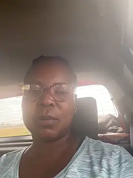 SweetCandy84 online show from March 26, 2026, 8:31 am