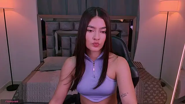 Snapshot of Bella_Clark2 chatting on May 29, 2026, 8:40 pm Bella Clark2 online show from May 29, 2026, 8:40 pm