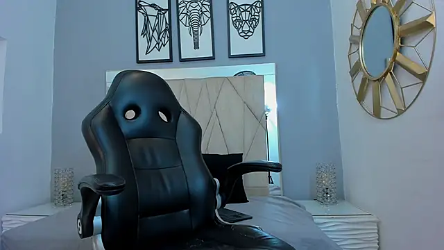 adams bobby online show from December 22, 2025, 11:40 am