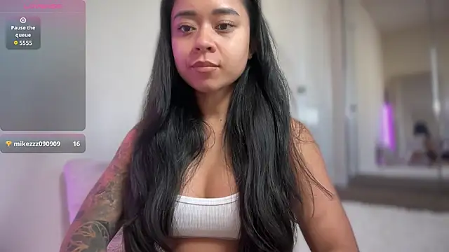 mimibabyxxx online show from November 11, 2025, 7:14 pm