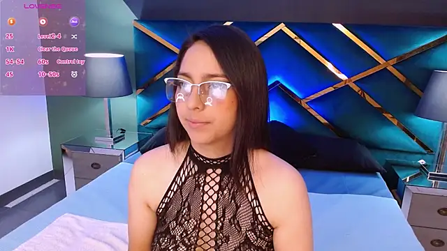 Snapshot of LexyBlaze_ chatting on March 26, 2026, 11:27 am LexyBlaze online show from March 26, 2026, 11:27 am