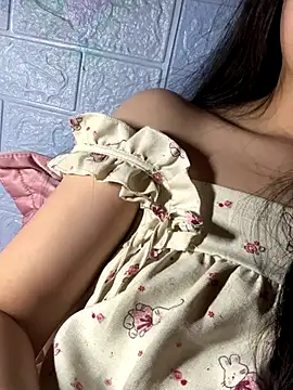 Snapshot of Ruby_68 chatting on November 10, 2025, 4:17 pm Ruby 68 online show from November 10, 2025, 4:17 pm