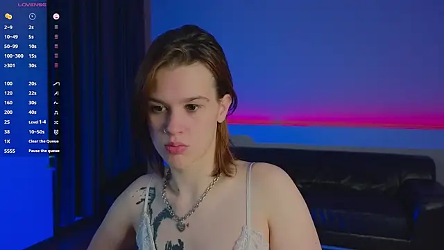 LoraPuffs online show from July 20, 2026, 4:20 pm