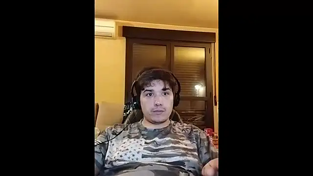 neneaburrido online show from November 16, 2025, 9:09 pm