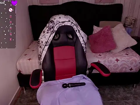 Snapshot of _Rachel_Jones_ chatting on February 14, 2026, 2:19 am Rachel Jones online show from February 14, 2026, 2:19 am