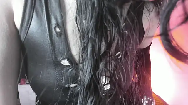 Snapshot of Yueeclipsa chatting on November 9, 2025, 4:44 am Yueeclipsa online show from November 9, 2025, 4:44 am