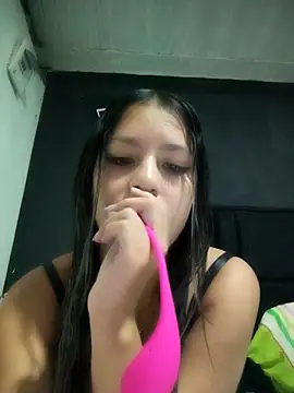 Emily Sore online show from November 7, 2025, 4:12 am