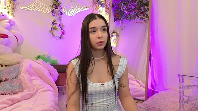 Snapshot of ISA_NIXON chatting on March 4, 2026, 10:38 pm ISA NIXON online show from March 4, 2026, 10:38 pm