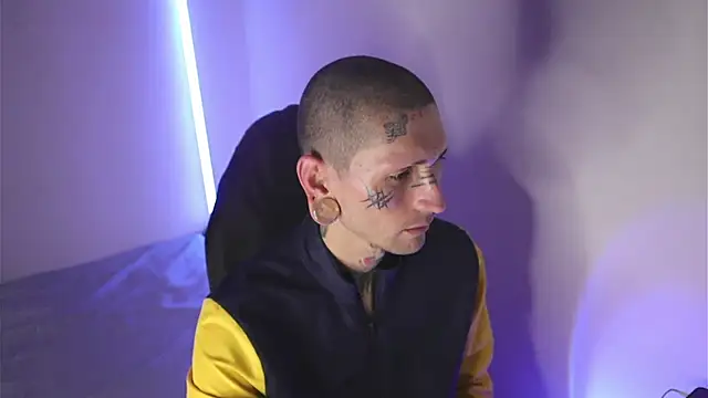 TokyoHatsumoto online show from February 8, 2026, 12:47 am