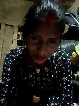 QRANSEXI online show from November 19, 2025, 2:50 pm