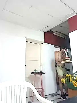 Snapshot of Capriflow chatting on January 14, 2026, 3:45 am Capriflow online show from January 14, 2026, 3:45 am