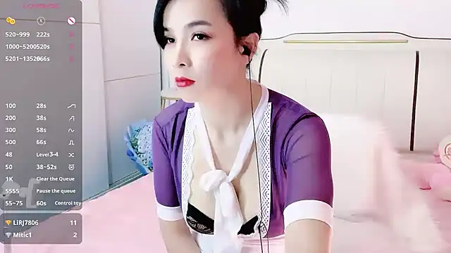 Snapshot of -Jenny-666- chatting on February 5, 2026, 3:44 am -Jenny-666- online show from February 5, 2026, 3:44 am