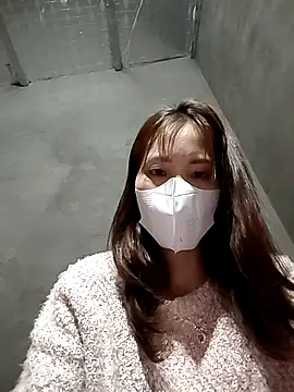 Snapshot of ezabel- chatting on February 7, 2026, 2:32 pm ezabel- online show from February 7, 2026, 2:32 pm