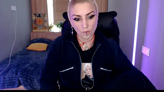 Sweet-n-Strong online show from May 15, 2026, 11:39 am