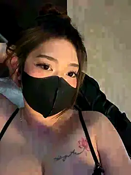 Snapshot of Minhnguyet-03 chatting on November 6, 2025, 6:03 am Minhnguyet-03 online show from November 6, 2025, 6:03 am