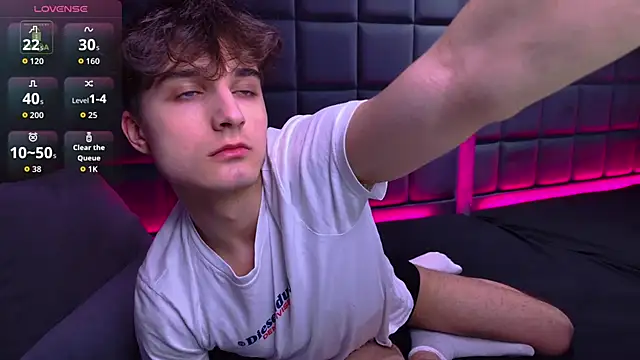 Richard steele hot online show from February 17, 2026, 2:13 pm