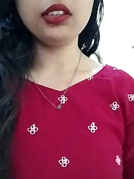 Rubi  1 online show from November 3, 2025, 5:31 am