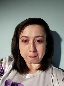 MaryKiki5619 online show from April 18, 2026, 6:45 pm