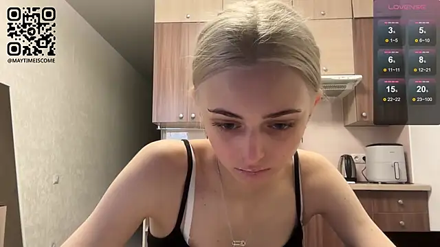 Snapshot of AidaGloshen chatting on June 6, 2026, 2:11 pm AidaGloshen online show from June 6, 2026, 2:11 pm