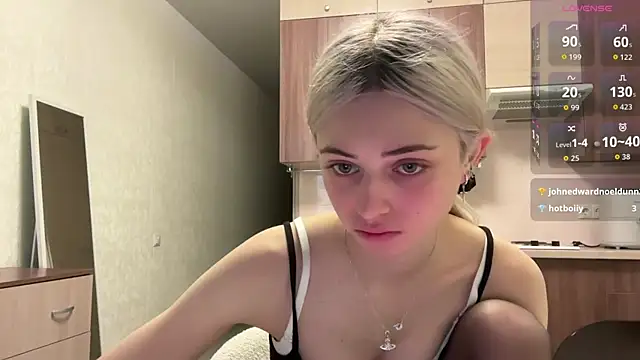 Snapshot of AidaGloshen chatting on July 9, 2026, 3:49 pm AidaGloshen online show from July 9, 2026, 3:49 pm