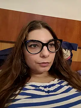 sweetbabygirlforyou online show from July 14, 2026, 8:14 pm