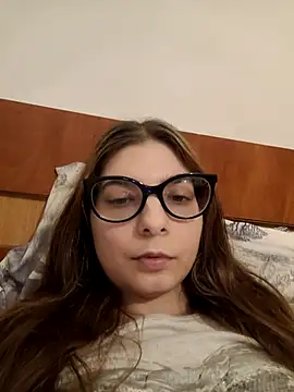 sweetbabygirlforyou online show from July 28, 2026, 2:46 pm