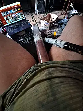 Snapshot of Fuckboyguyman chatting on August 3, 2026, 7:17 pm Fuckboyguyman online show from August 3, 2026, 7:17 pm