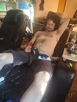 Snapshot of Fuckboyguyman chatting on August 7, 2026, 1:18 am Fuckboyguyman online show from August 7, 2026, 1:18 am