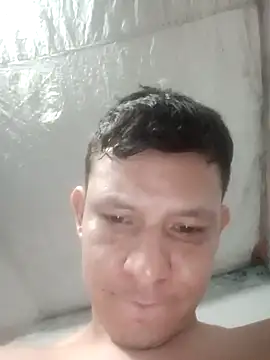 Snapshot of helan69 chatting on October 26, 2025, 5:41 pm helan69 online show from October 26, 2025, 5:41 pm