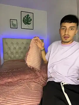 BIJOU SECRET online show from June 25, 2026, 4:56 am