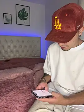 BIJOU SECRET online show from June 27, 2026, 4:28 am