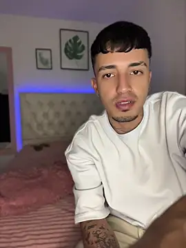 BIJOU SECRET online show from July 19, 2026, 2:26 am